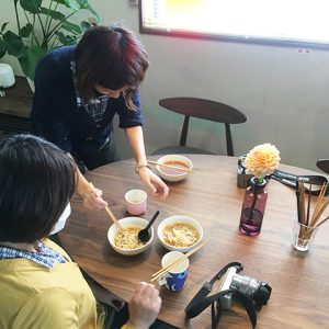 なめらかツルツルの食感が楽しい♪まつだ食品さんの酒田ラーメン２人前スープ付きを実食