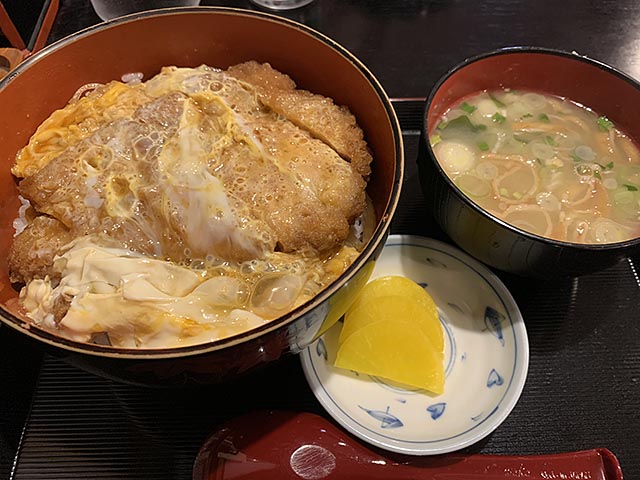 二日連続の外食…お疲れの自分